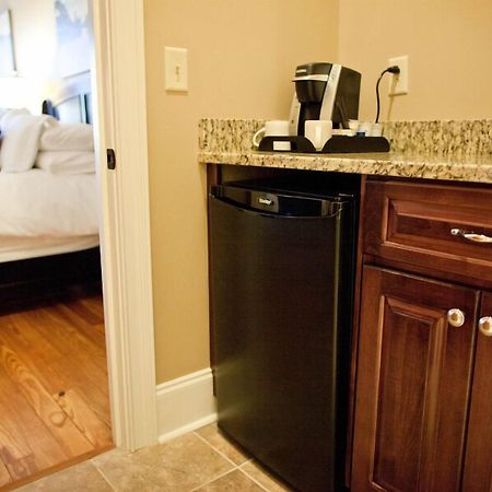 Bleckley Inn Андерсън Екстериор снимка